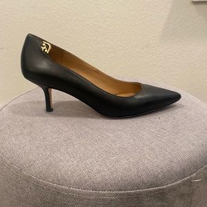 Tory Burch pump
